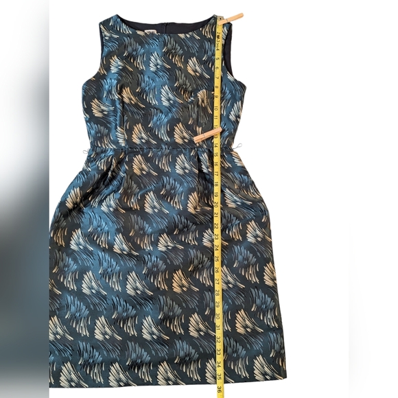 Like New! Anne Klein Belted Jacquard Dress - Picture 10 of 15